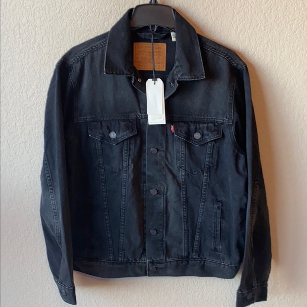 Levi’s Trucker Jacket